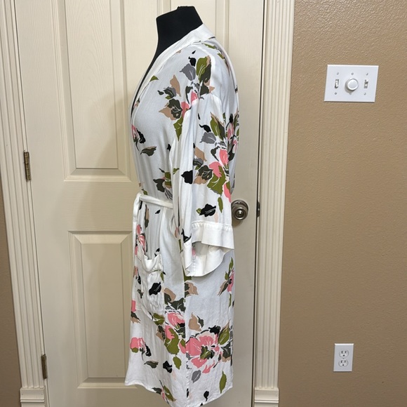 Leith robe - Picture 4 of 6